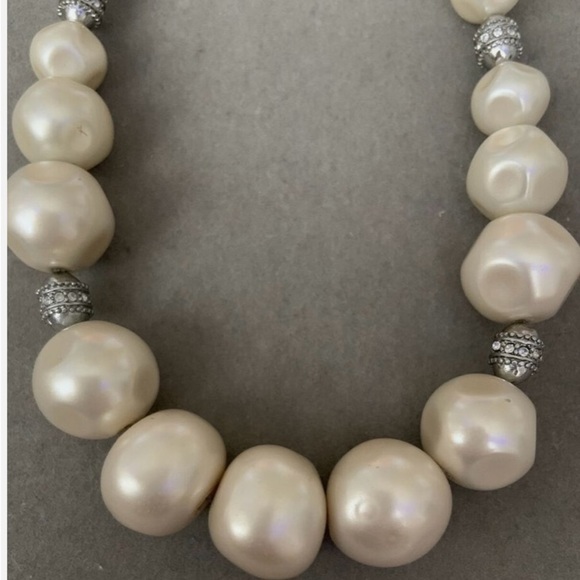 Lia Sophia Jewelry - Lia Sophia Cream and Silver Pearl Necklace